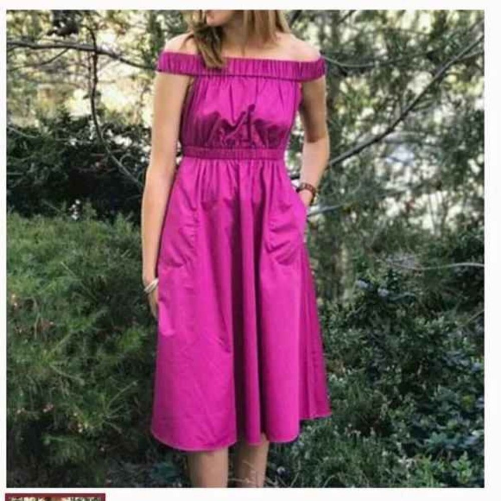 New Maeve Mona Off Shoulder Dress from Anthropologie Raw Hem Size Small Fuchsia